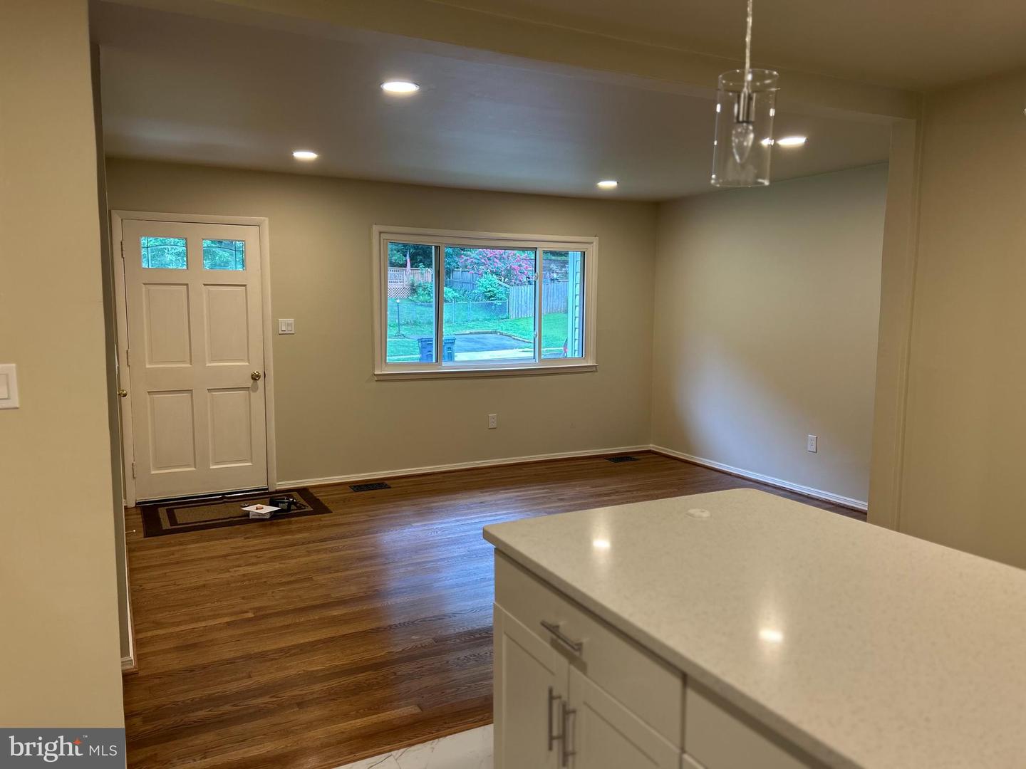 3938 FORESTDALE AVE, WOODBRIDGE, Virginia 22193, 3 Bedrooms Bedrooms, ,2 BathroomsBathrooms,Residential,For sale,3938 FORESTDALE AVE,VAPW2101146 MLS # VAPW2101146