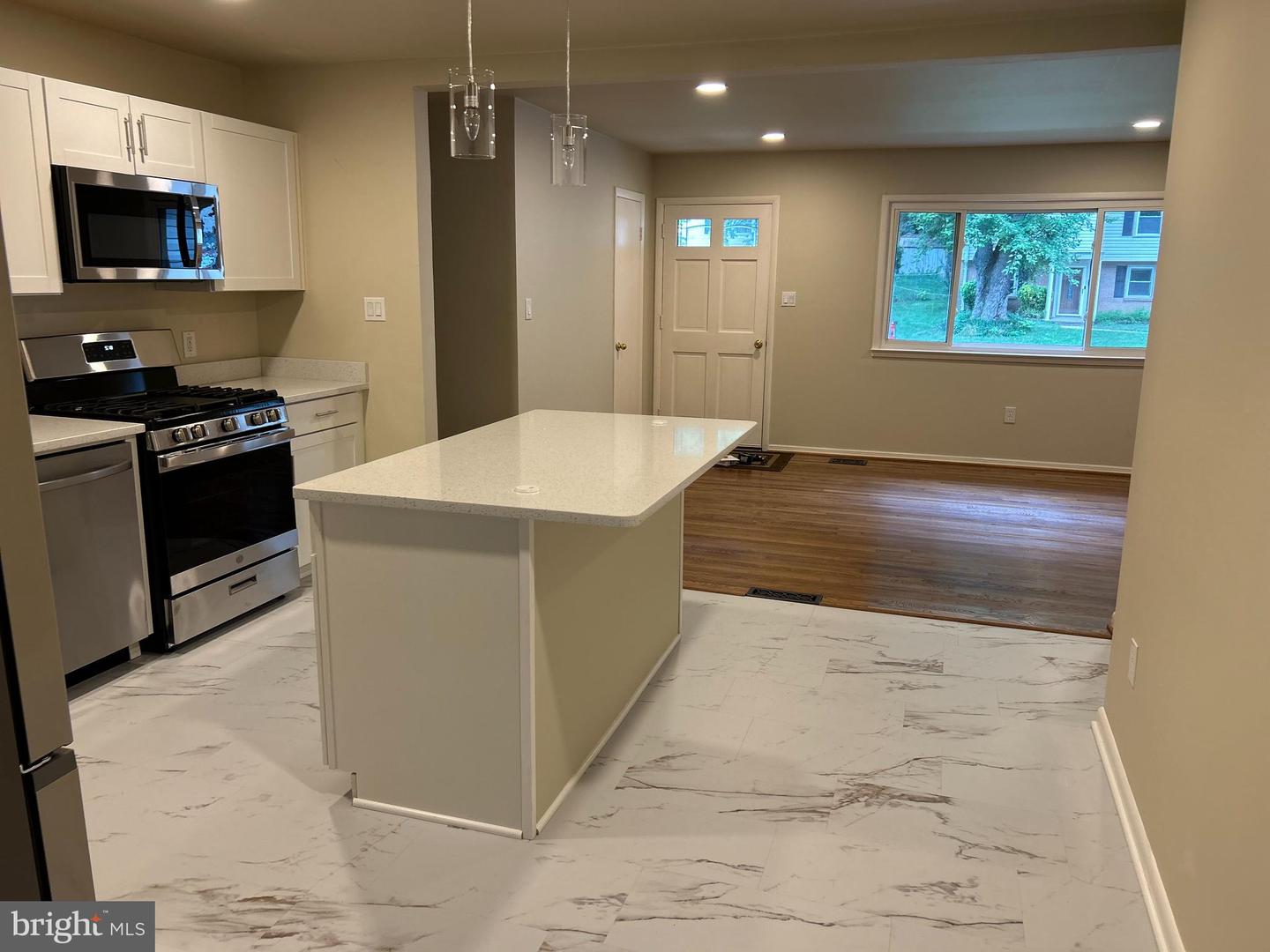 3938 FORESTDALE AVE, WOODBRIDGE, Virginia 22193, 3 Bedrooms Bedrooms, ,2 BathroomsBathrooms,Residential,For sale,3938 FORESTDALE AVE,VAPW2101146 MLS # VAPW2101146