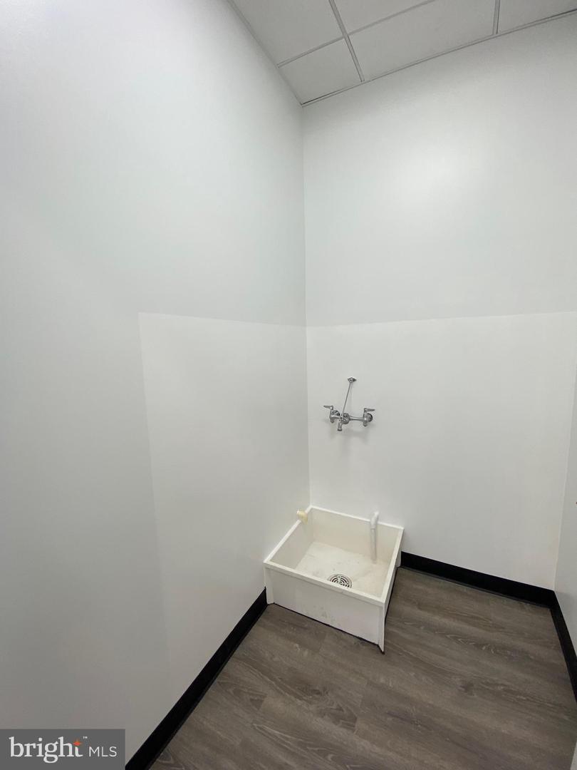 450 HARRISON ST SE, LEESBURG, Virginia 20175, ,Land,For sale,450 HARRISON ST SE,VALO2106016 MLS # VALO2106016