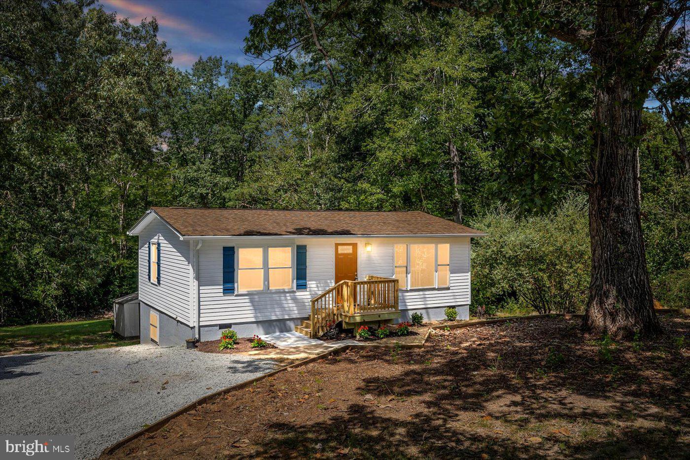 9 DOYLE PL, STAFFORD, Virginia 22554, 3 Bedrooms Bedrooms, ,2 BathroomsBathrooms,Residential,For sale,9 DOYLE PL,VAST2041800 MLS # VAST2041800