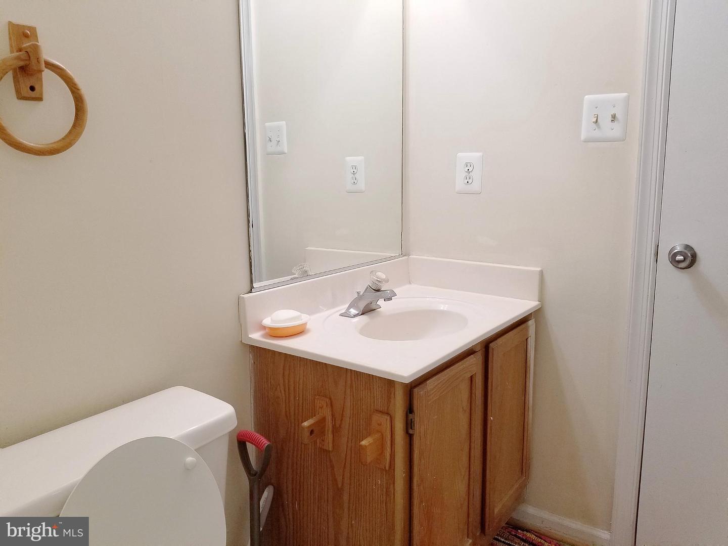 1960 WINSLOW CT, WOODBRIDGE, Virginia 22191, 3 Bedrooms Bedrooms, ,3 BathroomsBathrooms,Residential,For sale,1960 WINSLOW CT,VAPW2102380 MLS # VAPW2102380