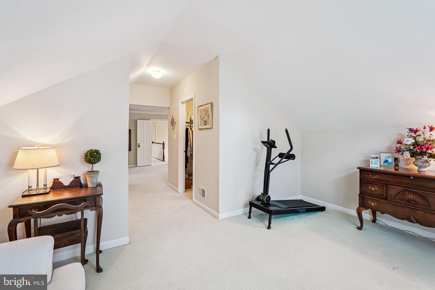47199 BRASSWOOD PL, STERLING, Virginia 20165, 5 Bedrooms Bedrooms, ,3 BathroomsBathrooms,Residential,For sale,47199 BRASSWOOD PL,VALO2105352 MLS # VALO2105352