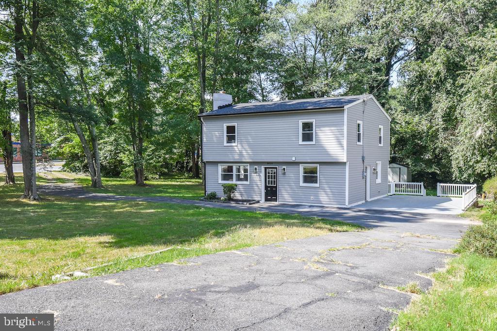 8426 WOODLAWN ST, ALEXANDRIA, Virginia 22309, 3 Bedrooms Bedrooms, ,2 BathroomsBathrooms,Residential,For sale,8426 WOODLAWN ST,VAFX2263662 MLS # VAFX2263662