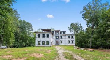 7901 PEMBELTON DR, AMELIA COURT HOUSE, Virginia 23002, 4 Bedrooms Bedrooms, 12 Rooms Rooms,5 BathroomsBathrooms,Residential,For sale,7901 PEMBELTON DR,VAAM2000086 MLS # VAAM2000086