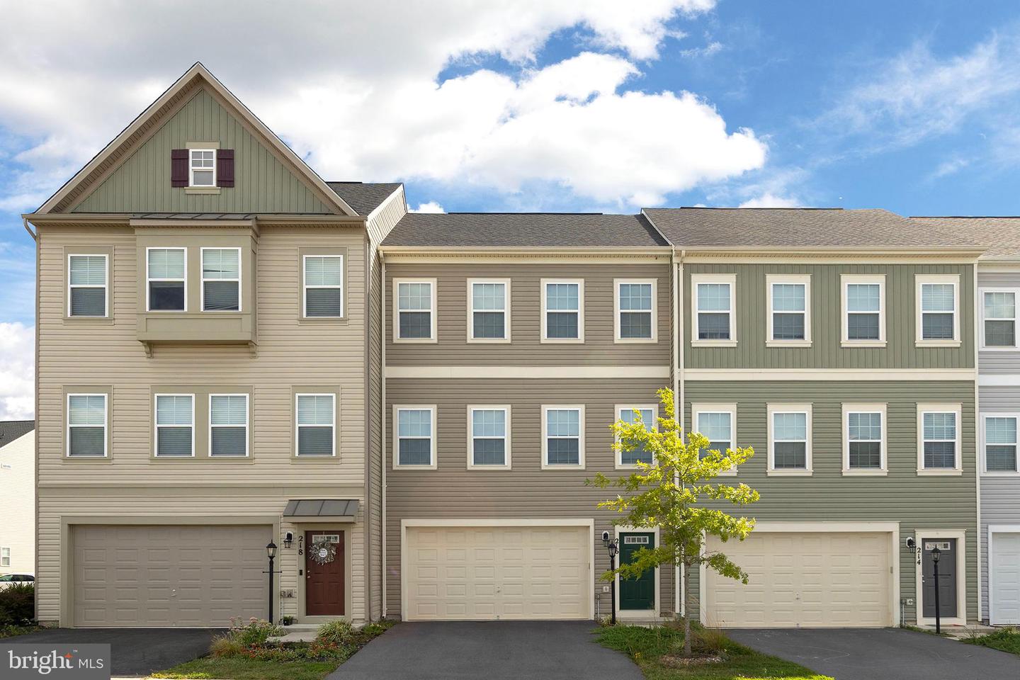 216 PARKLAND DR, STEPHENSON, Virginia 22656, 3 Bedrooms Bedrooms, ,2 BathroomsBathrooms,Residential,For sale,216 PARKLAND DR,VAFV2036548 MLS # VAFV2036548