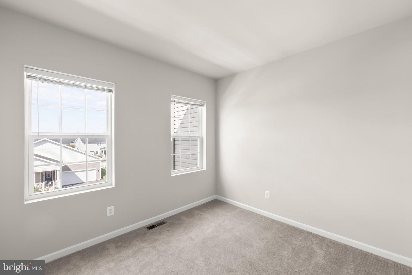 216 PARKLAND DR, STEPHENSON, Virginia 22656, 3 Bedrooms Bedrooms, ,2 BathroomsBathrooms,Residential,For sale,216 PARKLAND DR,VAFV2036548 MLS # VAFV2036548