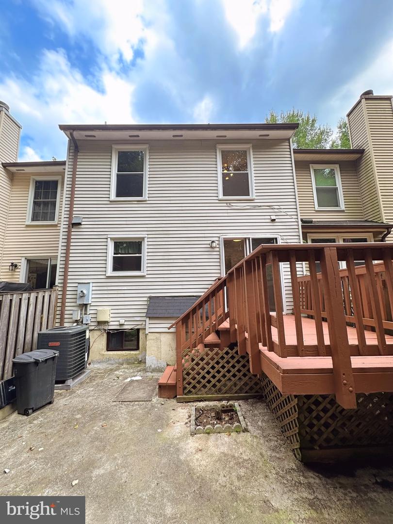 6260 RATHLIN DR, SPRINGFIELD, Virginia 22152, 3 Bedrooms Bedrooms, ,2 BathroomsBathrooms,Residential,For sale,6260 RATHLIN DR,VAFX2264562 MLS # VAFX2264562