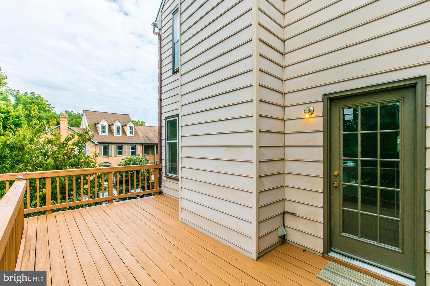 6031 WESCOTT HILLS WAY, ALEXANDRIA, Virginia 22315, 3 Bedrooms Bedrooms, ,2 BathroomsBathrooms,Residential,For sale,6031 WESCOTT HILLS WAY,VAFX2264568 MLS # VAFX2264568