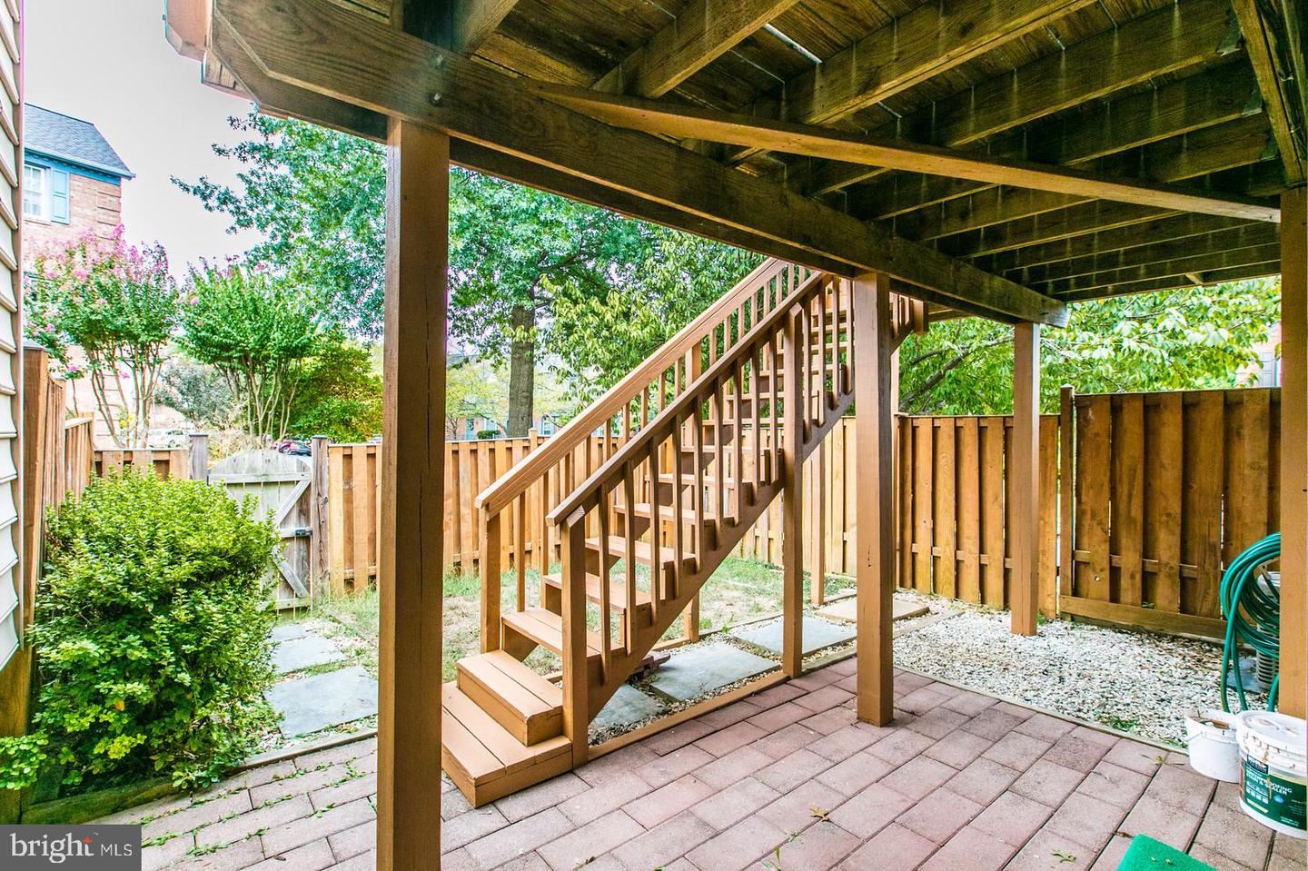 6031 WESCOTT HILLS WAY, ALEXANDRIA, Virginia 22315, 3 Bedrooms Bedrooms, ,2 BathroomsBathrooms,Residential,For sale,6031 WESCOTT HILLS WAY,VAFX2264568 MLS # VAFX2264568