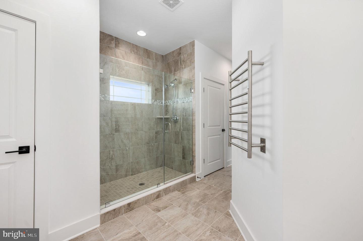 9435 SIGNATURE WAY, FREDERICKSBURG, Virginia 22407, ,Residential,For sale,9435 SIGNATURE WAY,VASP2035972 MLS # VASP2035972