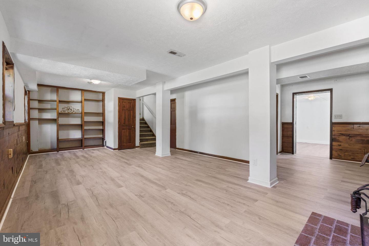 11827 RUTHERFORD DR, FREDERICKSBURG, Virginia 22407, 4 Bedrooms Bedrooms, 7 Rooms Rooms,2 BathroomsBathrooms,Residential,For sale,11827 RUTHERFORD DR,VASP2035974 MLS # VASP2035974