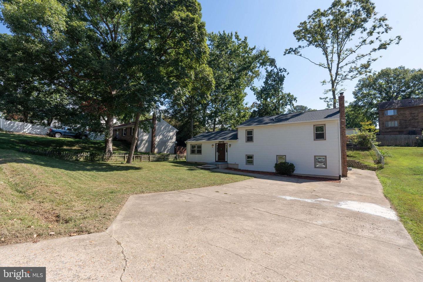 11827 RUTHERFORD DR, FREDERICKSBURG, Virginia 22407, 4 Bedrooms Bedrooms, 7 Rooms Rooms,2 BathroomsBathrooms,Residential,For sale,11827 RUTHERFORD DR,VASP2035974 MLS # VASP2035974