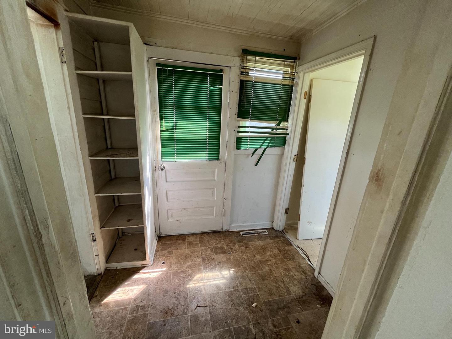 406 SUMMIT ST, FREDERICKSBURG, Virginia 22401, 3 Bedrooms Bedrooms, ,1 BathroomBathrooms,Residential,For sale,406 SUMMIT ST,VAFB2008886 MLS # VAFB2008886
