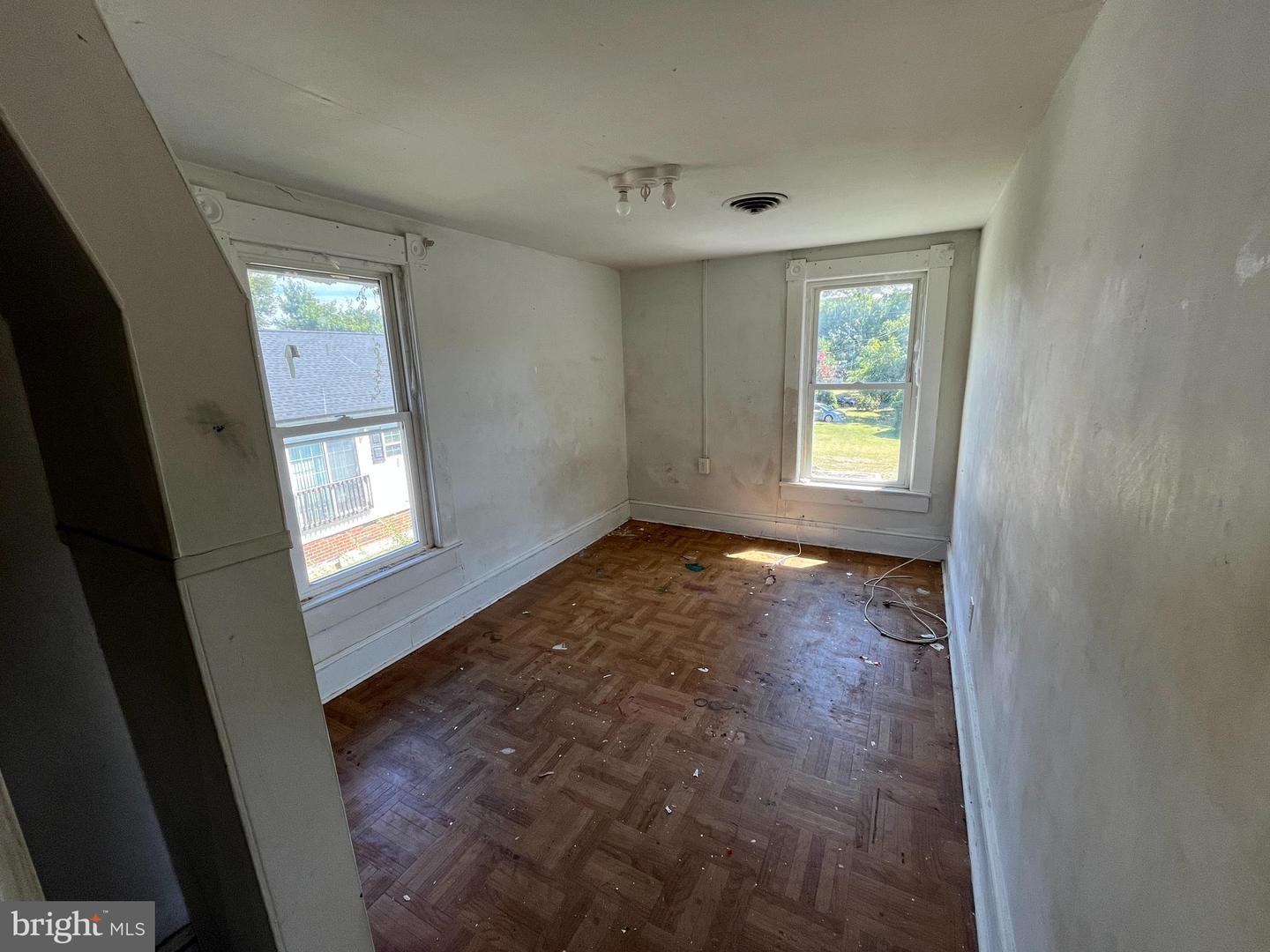 406 SUMMIT ST, FREDERICKSBURG, Virginia 22401, 3 Bedrooms Bedrooms, ,1 BathroomBathrooms,Residential,For sale,406 SUMMIT ST,VAFB2008886 MLS # VAFB2008886