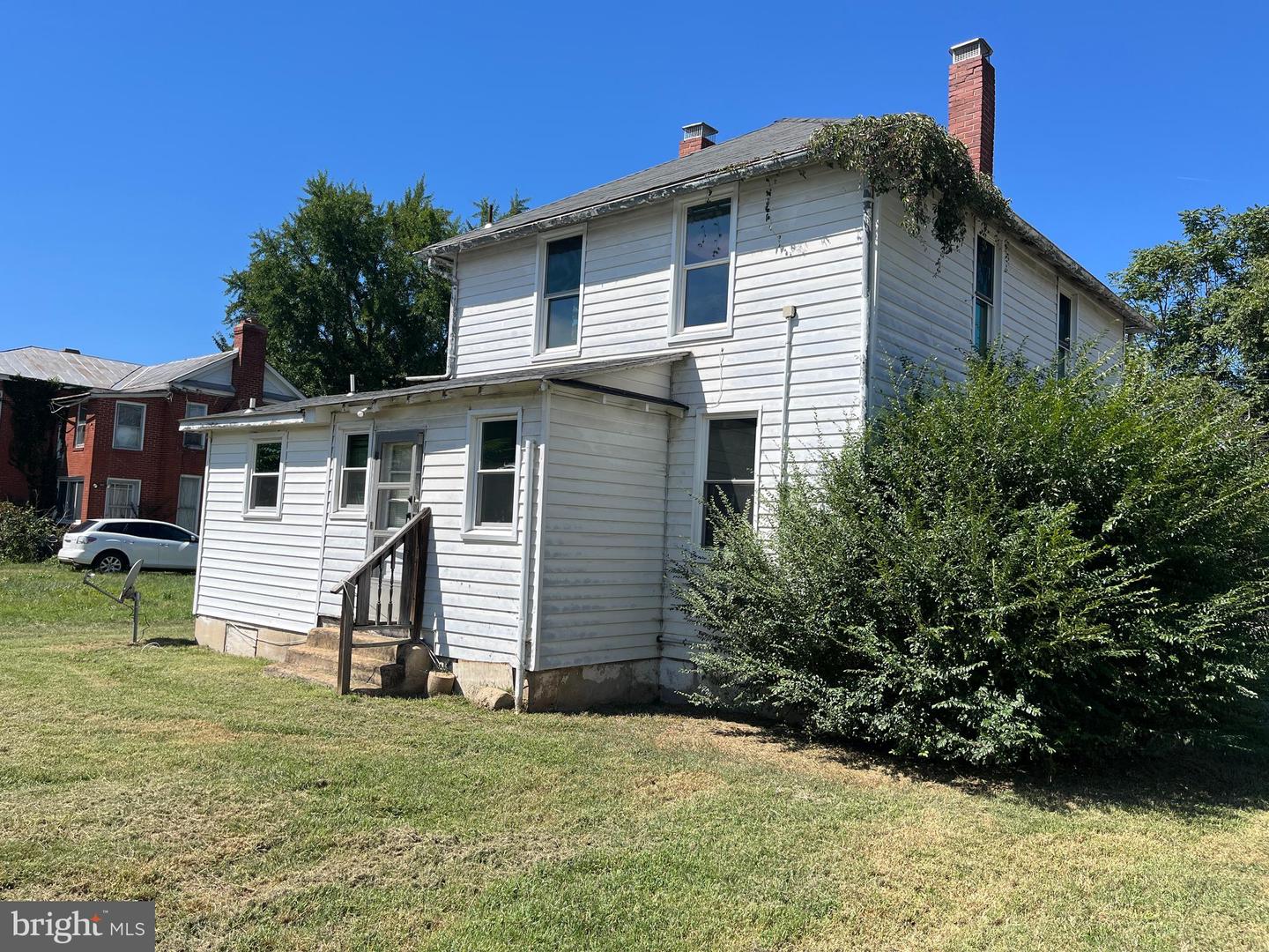 406 SUMMIT ST, FREDERICKSBURG, Virginia 22401, 3 Bedrooms Bedrooms, ,1 BathroomBathrooms,Residential,For sale,406 SUMMIT ST,VAFB2008886 MLS # VAFB2008886