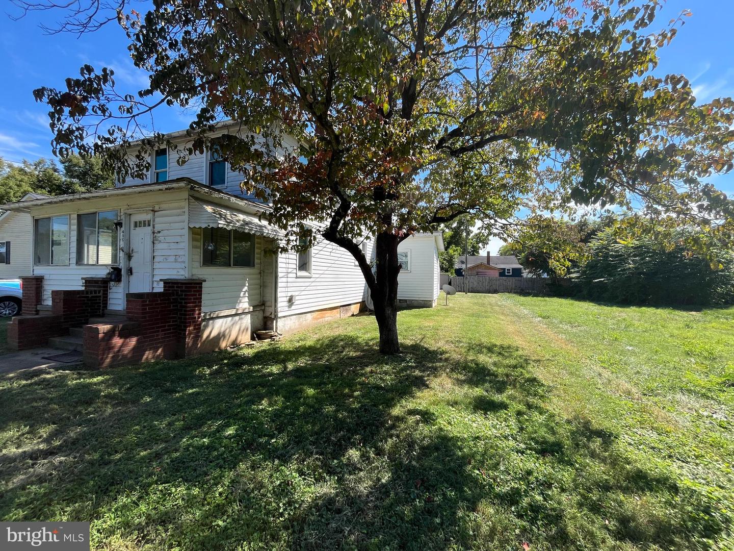 406 SUMMIT ST, FREDERICKSBURG, Virginia 22401, 3 Bedrooms Bedrooms, ,1 BathroomBathrooms,Residential,For sale,406 SUMMIT ST,VAFB2008886 MLS # VAFB2008886
