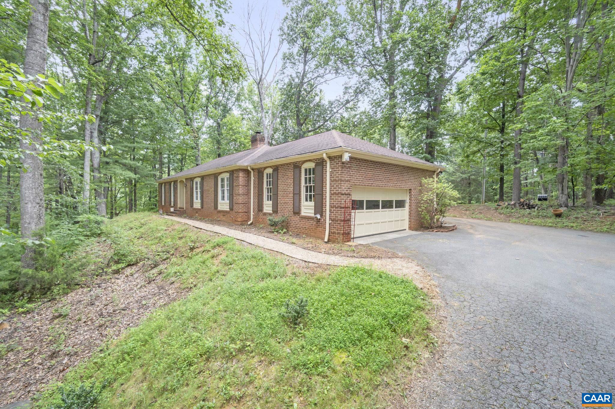 1211 LANETOWN RD, CROZET, Virginia 22932, 3 Bedrooms Bedrooms, ,2 BathroomsBathrooms,Residential,1211 LANETOWN RD,667520 MLS # 667520