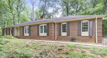 1211 LANETOWN RD, CROZET, Virginia 22932, 3 Bedrooms Bedrooms, ,2 BathroomsBathrooms,Residential,1211 LANETOWN RD,667520 MLS # 667520