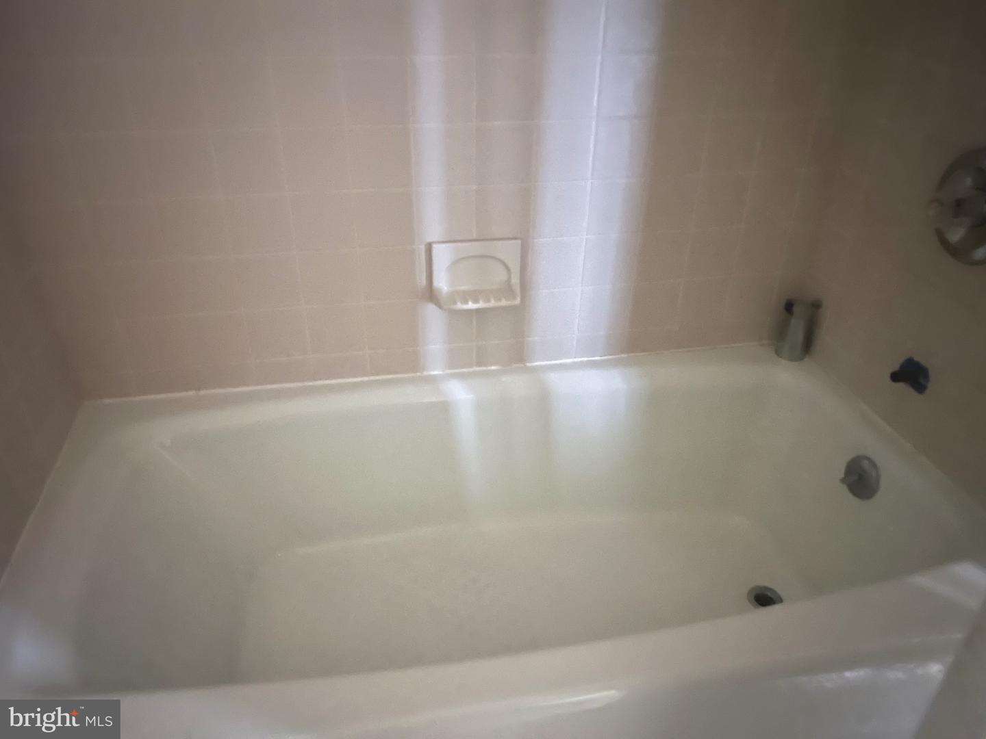 1300 CRYSTAL DR #1001S, ARLINGTON, Virginia 22202, 2 Bedrooms Bedrooms, ,2 BathroomsBathrooms,Residential,For sale,1300 CRYSTAL DR #1001S,VAAR2062218 MLS # VAAR2062218