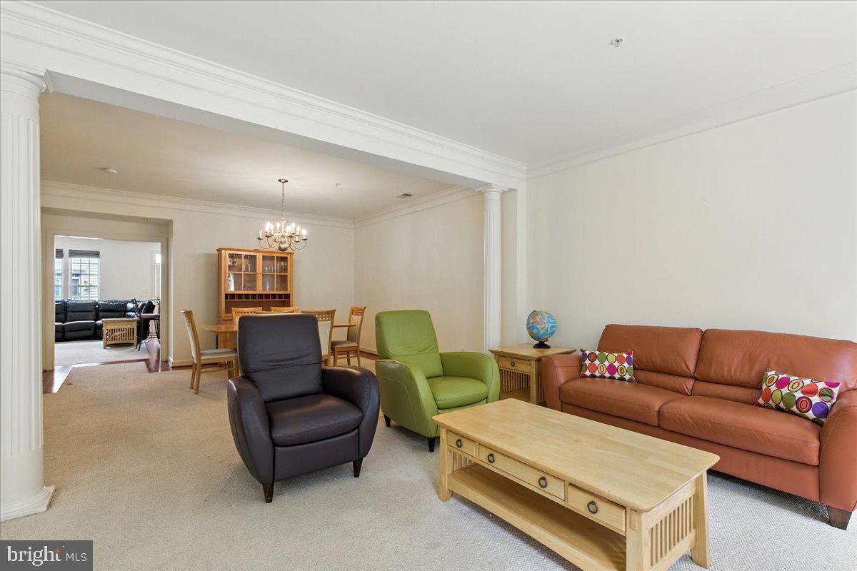 5707 CALLCOTT WAY #H, ALEXANDRIA, Virginia 22312, 3 Bedrooms Bedrooms, ,2 BathroomsBathrooms,Residential,For sale,5707 CALLCOTT WAY #H,VAFX2261952 MLS # VAFX2261952