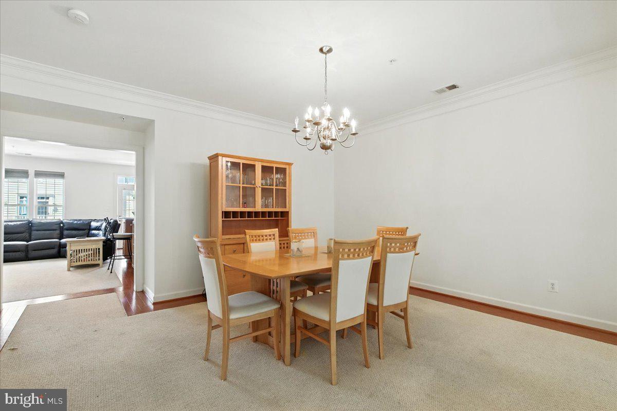 5707 CALLCOTT WAY #H, ALEXANDRIA, Virginia 22312, 3 Bedrooms Bedrooms, ,2 BathroomsBathrooms,Residential,For sale,5707 CALLCOTT WAY #H,VAFX2261952 MLS # VAFX2261952