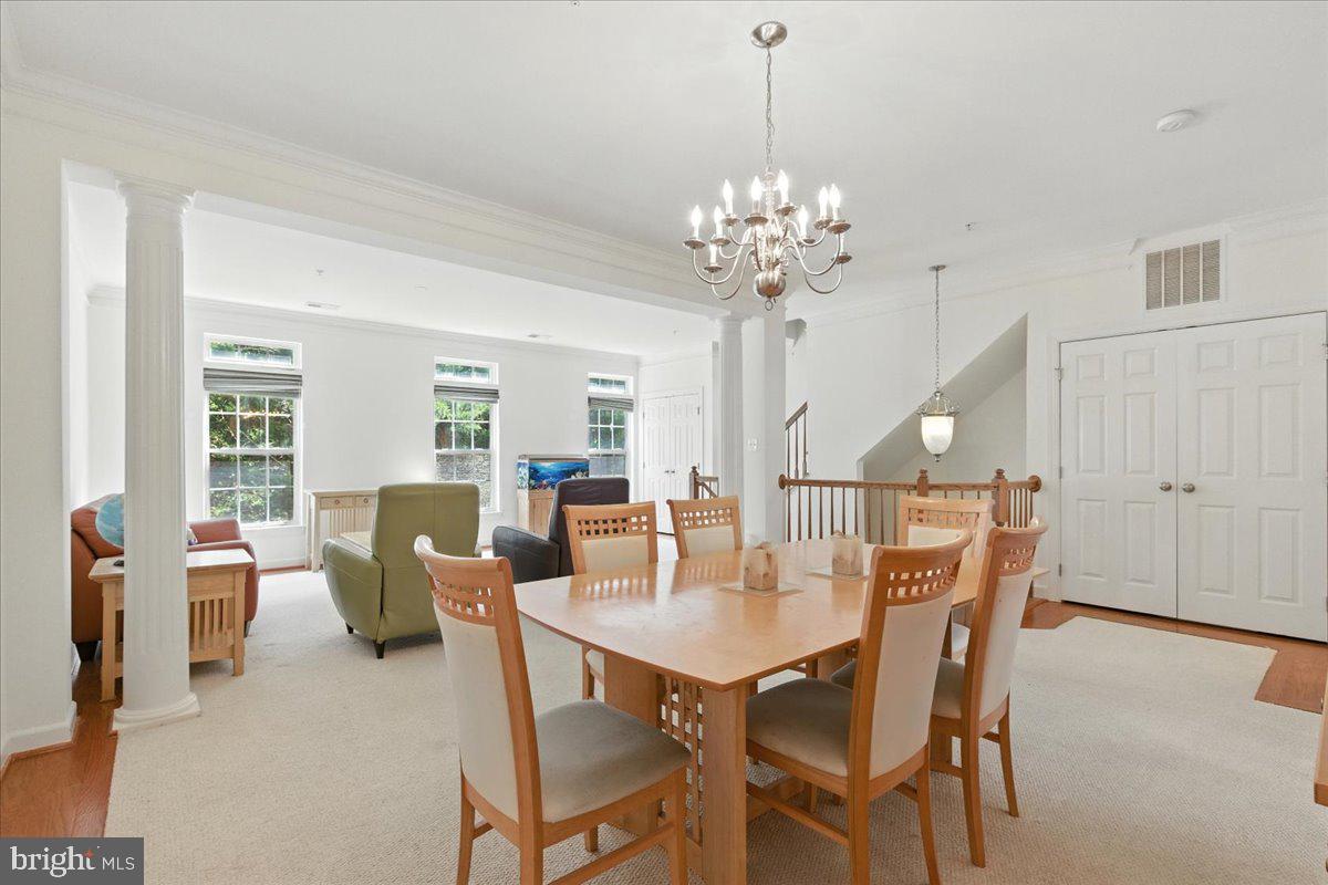 5707 CALLCOTT WAY #H, ALEXANDRIA, Virginia 22312, 3 Bedrooms Bedrooms, ,2 BathroomsBathrooms,Residential,For sale,5707 CALLCOTT WAY #H,VAFX2261952 MLS # VAFX2261952
