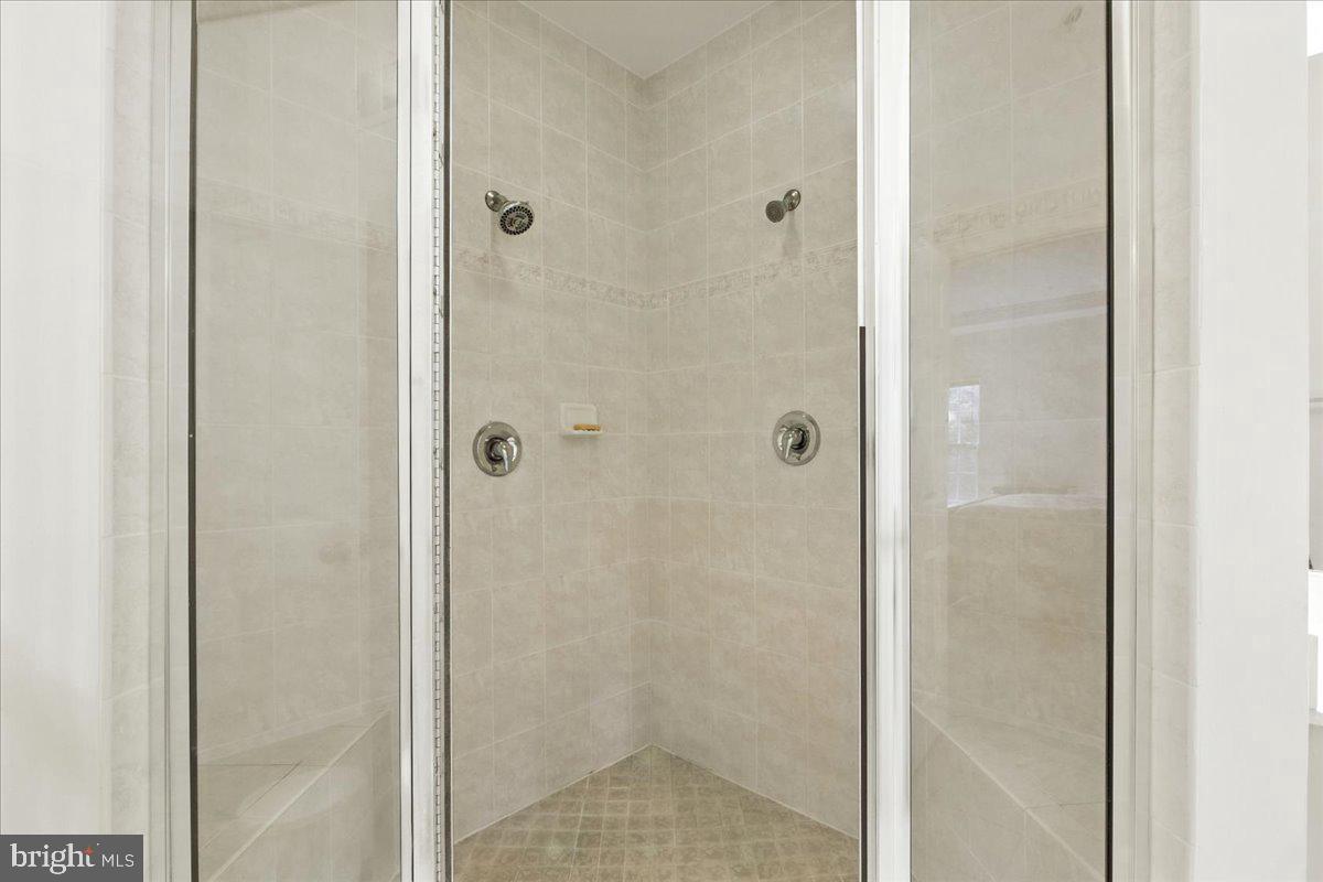 5707 CALLCOTT WAY #H, ALEXANDRIA, Virginia 22312, 3 Bedrooms Bedrooms, ,2 BathroomsBathrooms,Residential,For sale,5707 CALLCOTT WAY #H,VAFX2261952 MLS # VAFX2261952