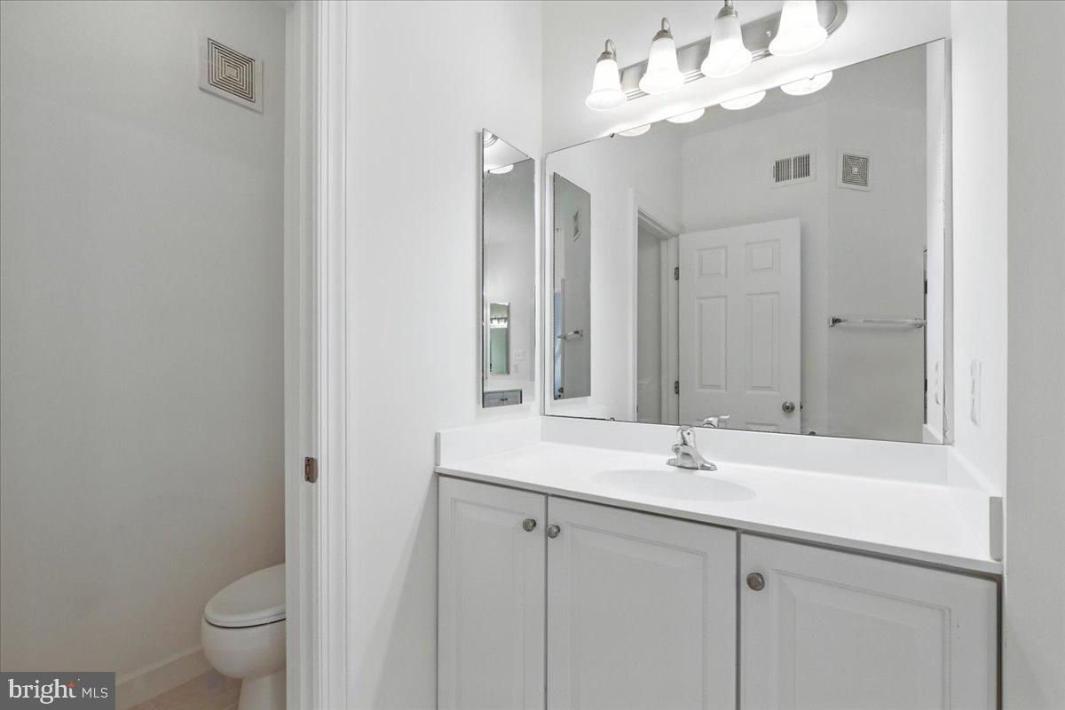 5707 CALLCOTT WAY #H, ALEXANDRIA, Virginia 22312, 3 Bedrooms Bedrooms, ,2 BathroomsBathrooms,Residential,For sale,5707 CALLCOTT WAY #H,VAFX2261952 MLS # VAFX2261952