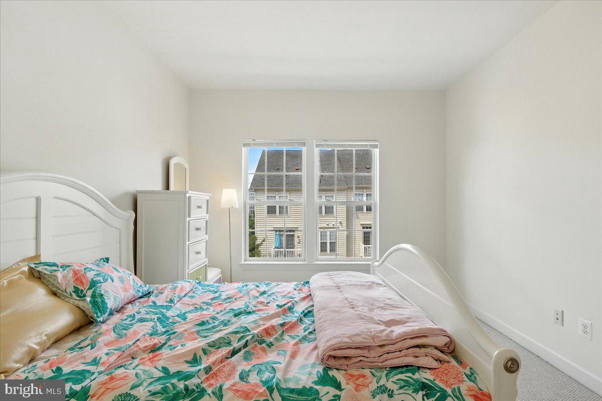 5707 CALLCOTT WAY #H, ALEXANDRIA, Virginia 22312, 3 Bedrooms Bedrooms, ,2 BathroomsBathrooms,Residential,For sale,5707 CALLCOTT WAY #H,VAFX2261952 MLS # VAFX2261952
