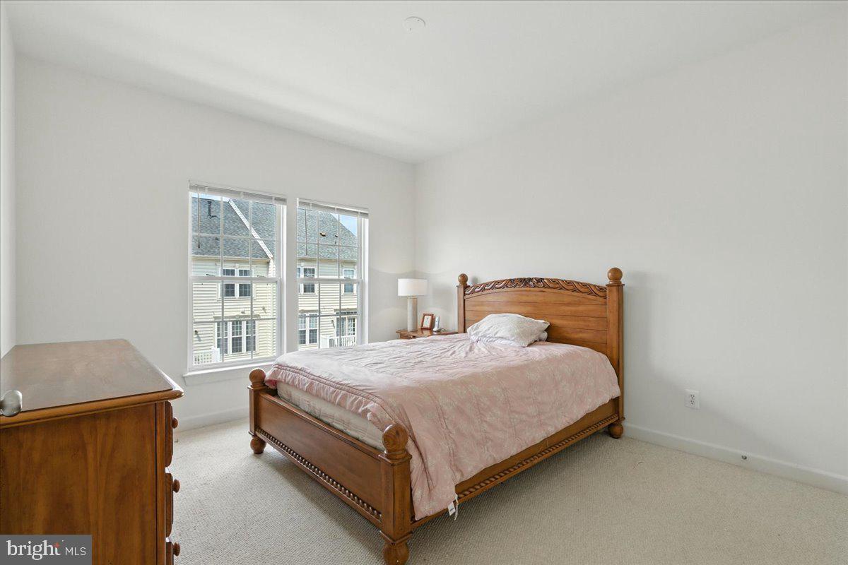 5707 CALLCOTT WAY #H, ALEXANDRIA, Virginia 22312, 3 Bedrooms Bedrooms, ,2 BathroomsBathrooms,Residential,For sale,5707 CALLCOTT WAY #H,VAFX2261952 MLS # VAFX2261952