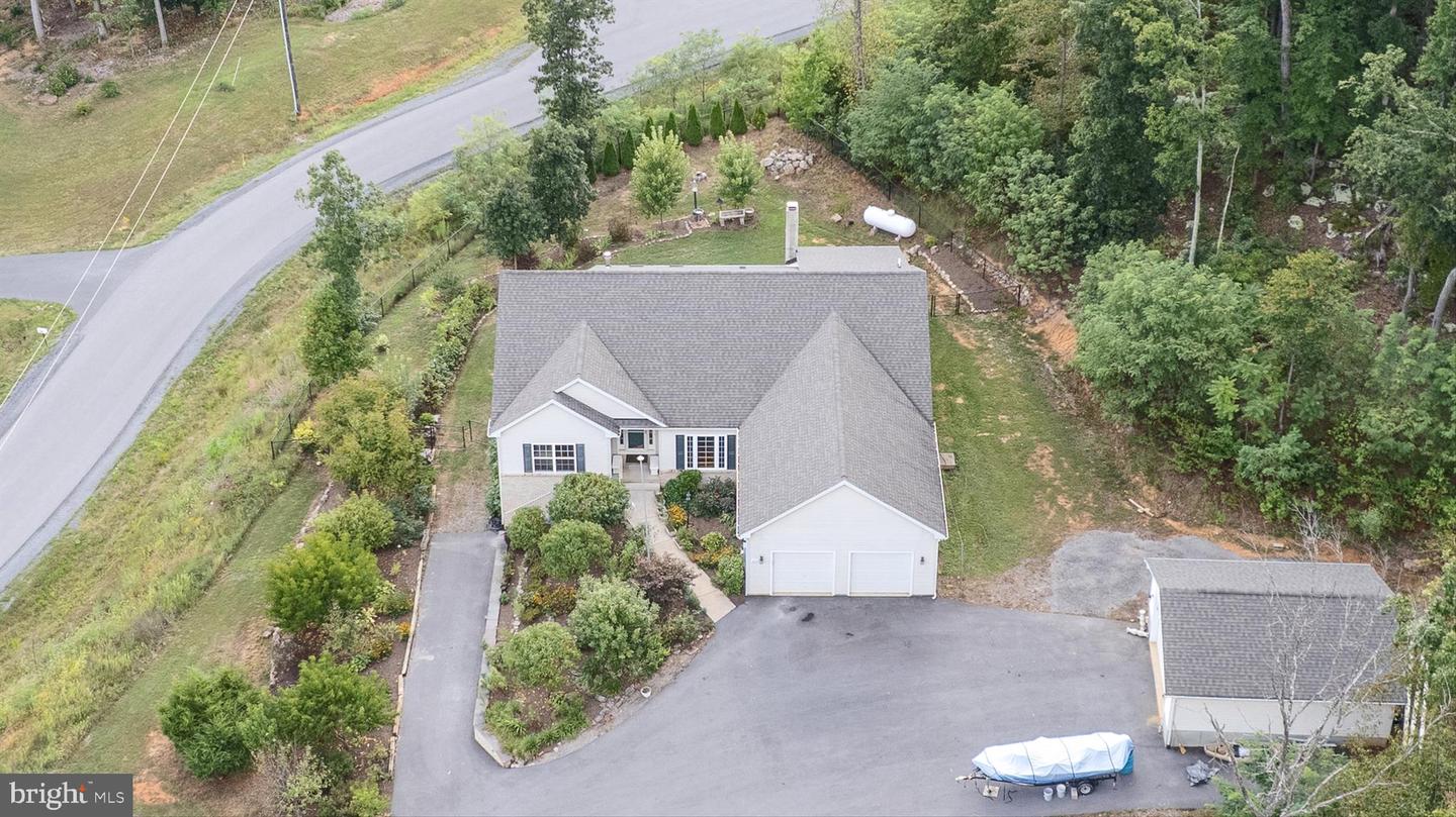 280 PLOW RUN LN, WINCHESTER, Virginia 22602, 3 Bedrooms Bedrooms, ,2 BathroomsBathrooms,Residential,For sale,280 PLOW RUN LN,VAFV2036298 MLS # VAFV2036298