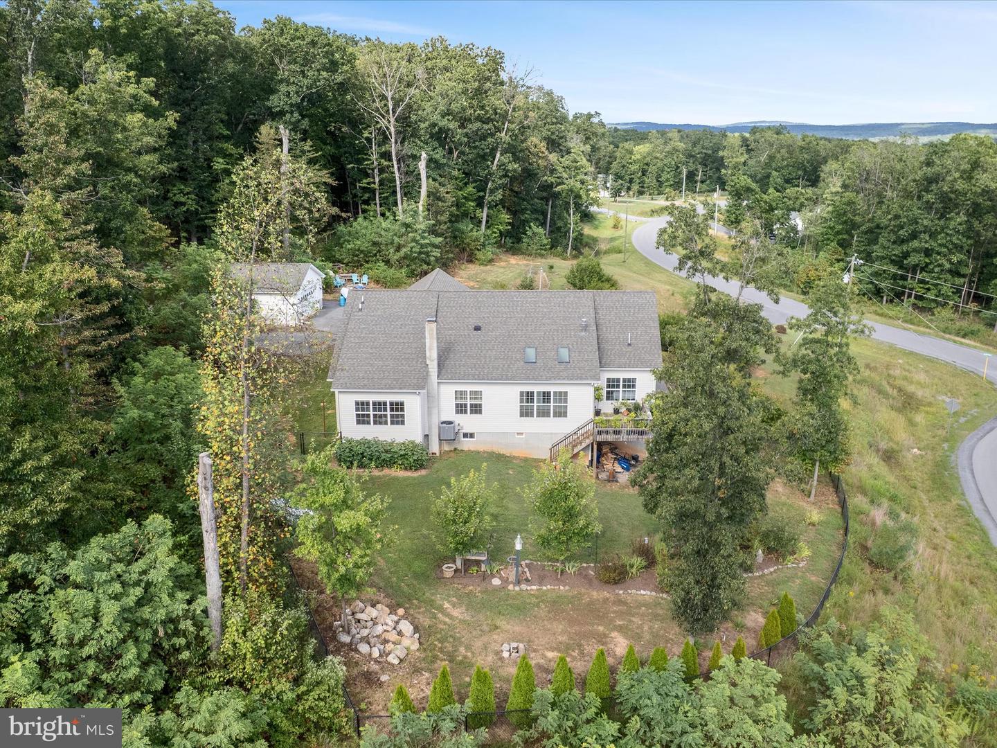 280 PLOW RUN LN, WINCHESTER, Virginia 22602, 3 Bedrooms Bedrooms, ,2 BathroomsBathrooms,Residential,For sale,280 PLOW RUN LN,VAFV2036298 MLS # VAFV2036298
