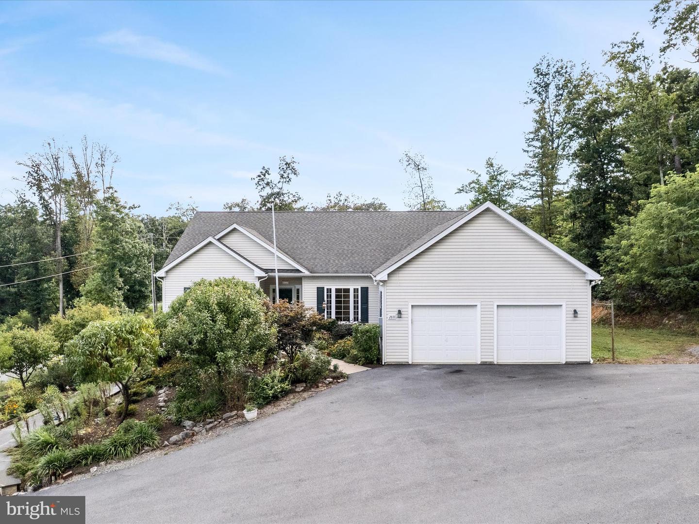 280 PLOW RUN LN, WINCHESTER, Virginia 22602, 3 Bedrooms Bedrooms, ,2 BathroomsBathrooms,Residential,For sale,280 PLOW RUN LN,VAFV2036298 MLS # VAFV2036298