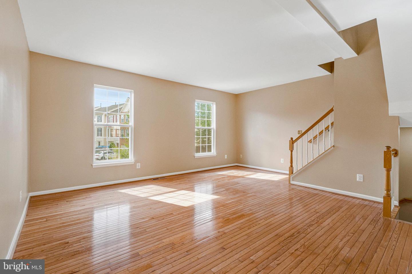 2546 JAMES MAURY DR, HERNDON, Virginia 20171, 3 Bedrooms Bedrooms, ,3 BathroomsBathrooms,Residential,For sale,2546 JAMES MAURY DR,VAFX2263306 MLS # VAFX2263306
