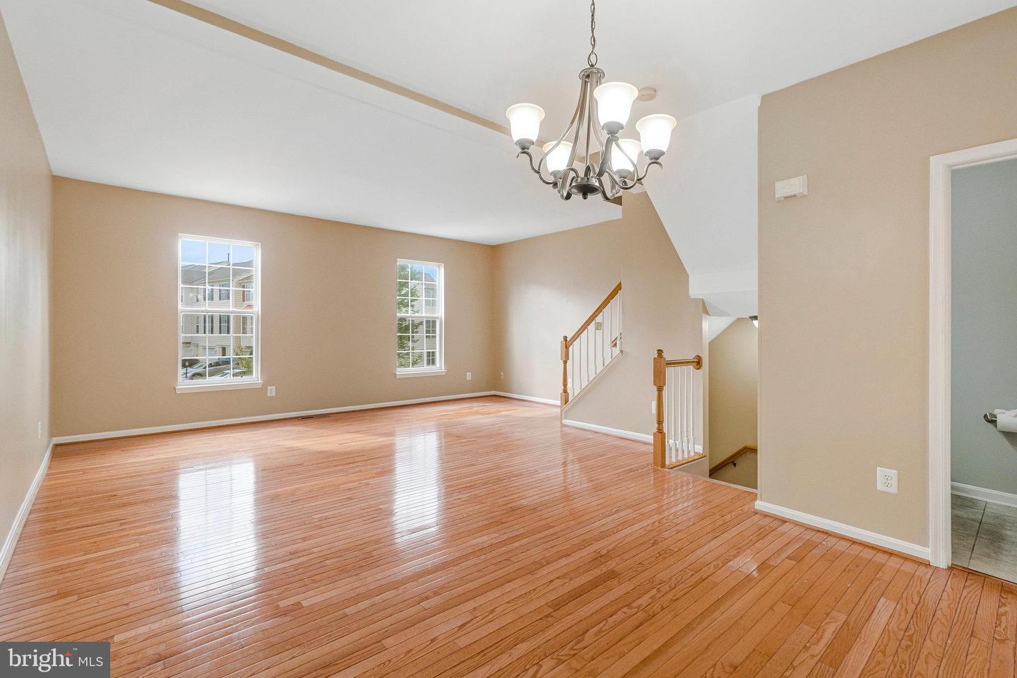 2546 JAMES MAURY DR, HERNDON, Virginia 20171, 3 Bedrooms Bedrooms, ,3 BathroomsBathrooms,Residential,For sale,2546 JAMES MAURY DR,VAFX2263306 MLS # VAFX2263306