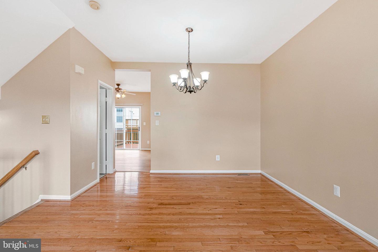 2546 JAMES MAURY DR, HERNDON, Virginia 20171, 3 Bedrooms Bedrooms, ,3 BathroomsBathrooms,Residential,For sale,2546 JAMES MAURY DR,VAFX2263306 MLS # VAFX2263306