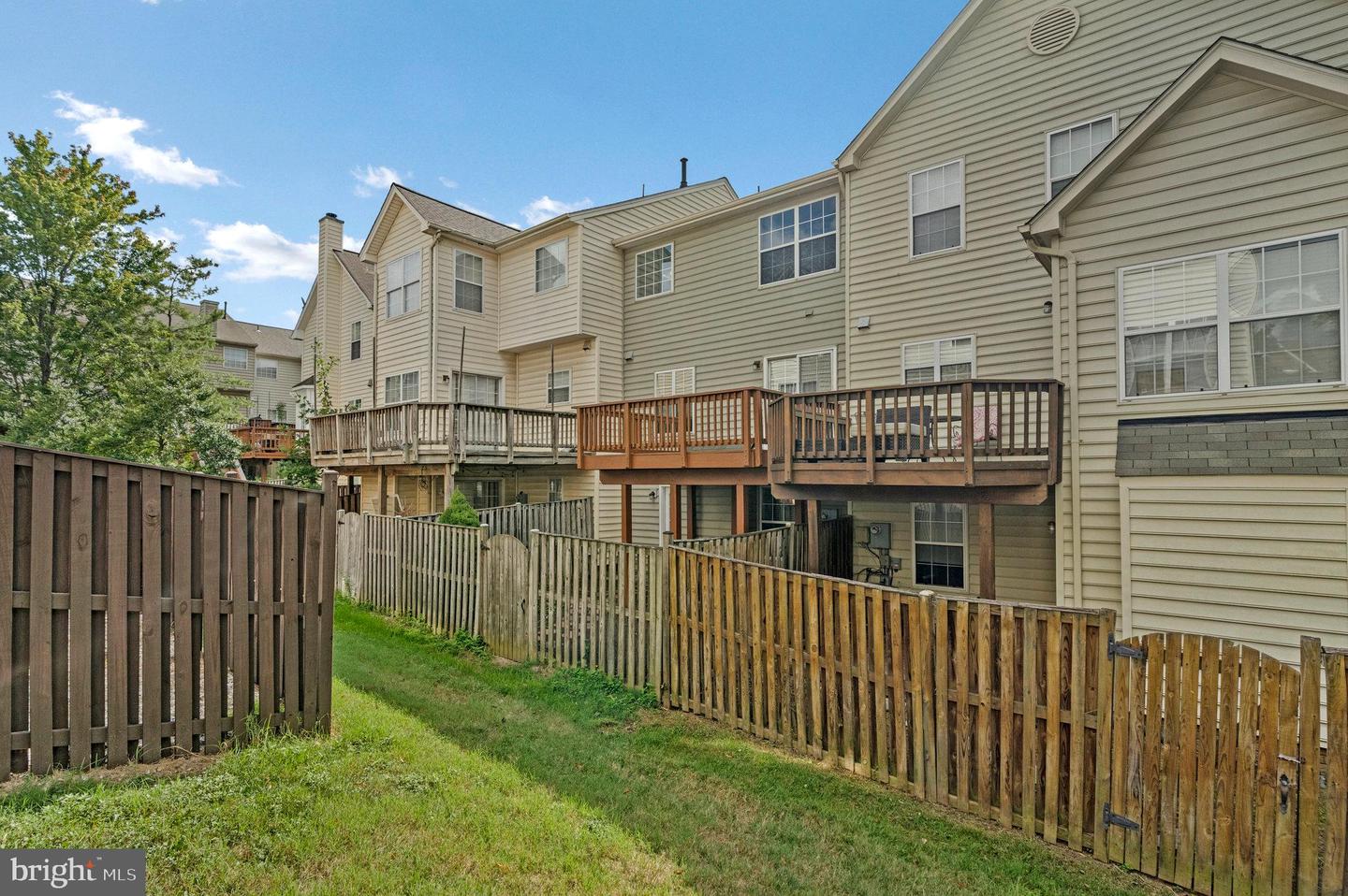 2546 JAMES MAURY DR, HERNDON, Virginia 20171, 3 Bedrooms Bedrooms, ,3 BathroomsBathrooms,Residential,For sale,2546 JAMES MAURY DR,VAFX2263306 MLS # VAFX2263306