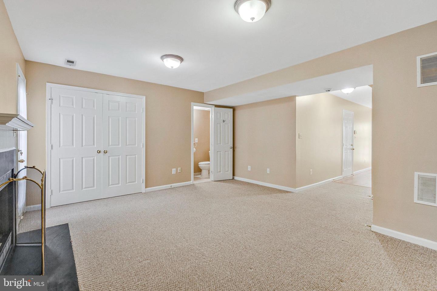 2546 JAMES MAURY DR, HERNDON, Virginia 20171, 3 Bedrooms Bedrooms, ,3 BathroomsBathrooms,Residential,For sale,2546 JAMES MAURY DR,VAFX2263306 MLS # VAFX2263306
