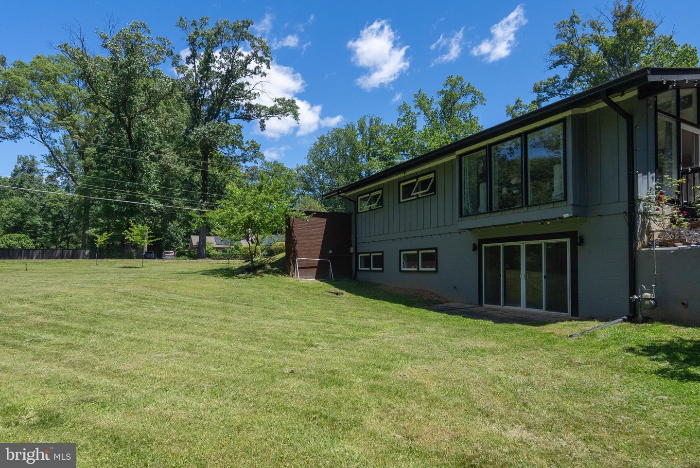 9005 SOUTHWICK ST, FAIRFAX, Virginia 22031, 4 Bedrooms Bedrooms, ,4 BathroomsBathrooms,Residential,For sale,9005 SOUTHWICK ST,VAFX2263744 MLS # VAFX2263744