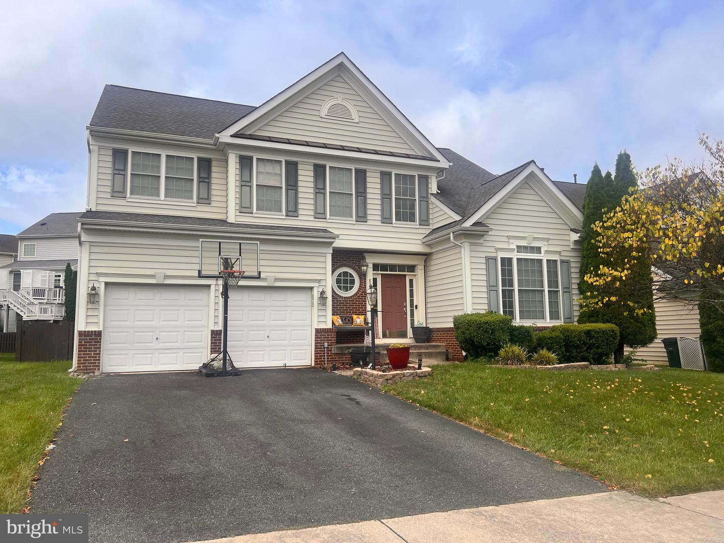 8381 MINERAL SPRINGS DR, MANASSAS, Virginia 20112, 5 Bedrooms Bedrooms, ,3 BathroomsBathrooms,Residential,For sale,8381 MINERAL SPRINGS DR,VAPW2102996 MLS # VAPW2102996