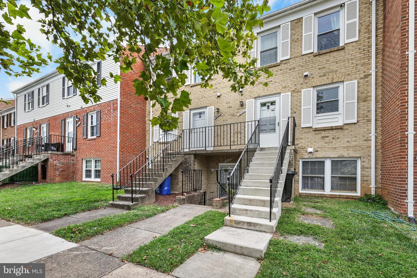 1048-A MARGATE CT, STERLING, Virginia 20164, 2 Bedrooms Bedrooms, ,1 BathroomBathrooms,Residential,For sale,1048-A MARGATE CT,VALO2105908 MLS # VALO2105908