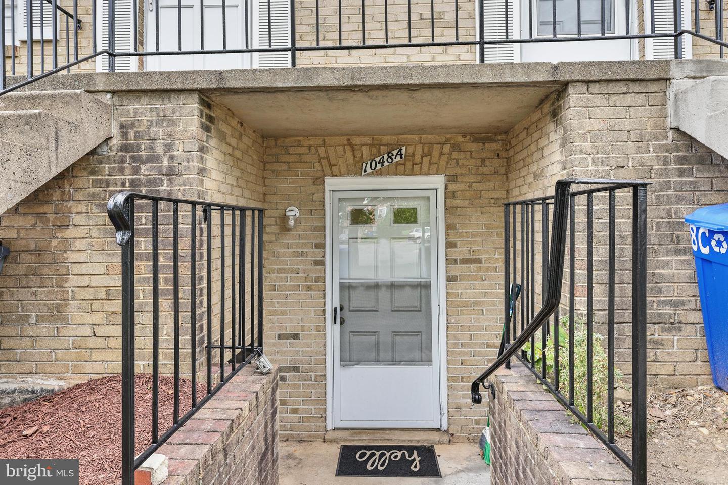 1048-A MARGATE CT, STERLING, Virginia 20164, 2 Bedrooms Bedrooms, ,1 BathroomBathrooms,Residential,For sale,1048-A MARGATE CT,VALO2105908 MLS # VALO2105908