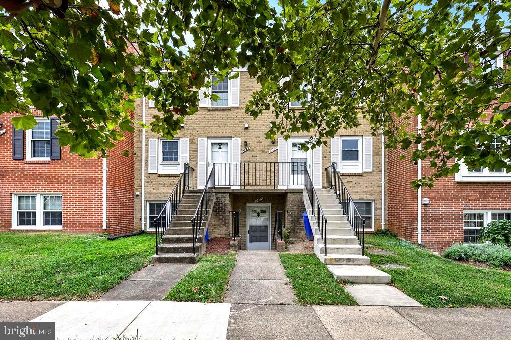1048-A MARGATE CT, STERLING, Virginia 20164, 2 Bedrooms Bedrooms, ,1 BathroomBathrooms,Residential,For sale,1048-A MARGATE CT,VALO2105908 MLS # VALO2105908