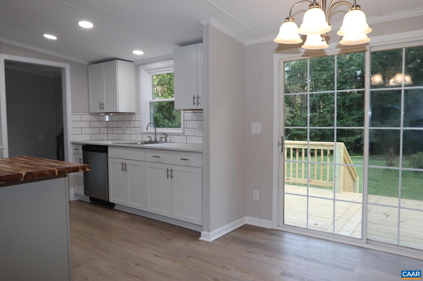 1041 W OLD MOUNTAIN RD, LOUISA, Virginia 23093, 3 Bedrooms Bedrooms, ,2 BathroomsBathrooms,Residential,For sale,1041 W OLD MOUNTAIN RD,668510 MLS # 668510