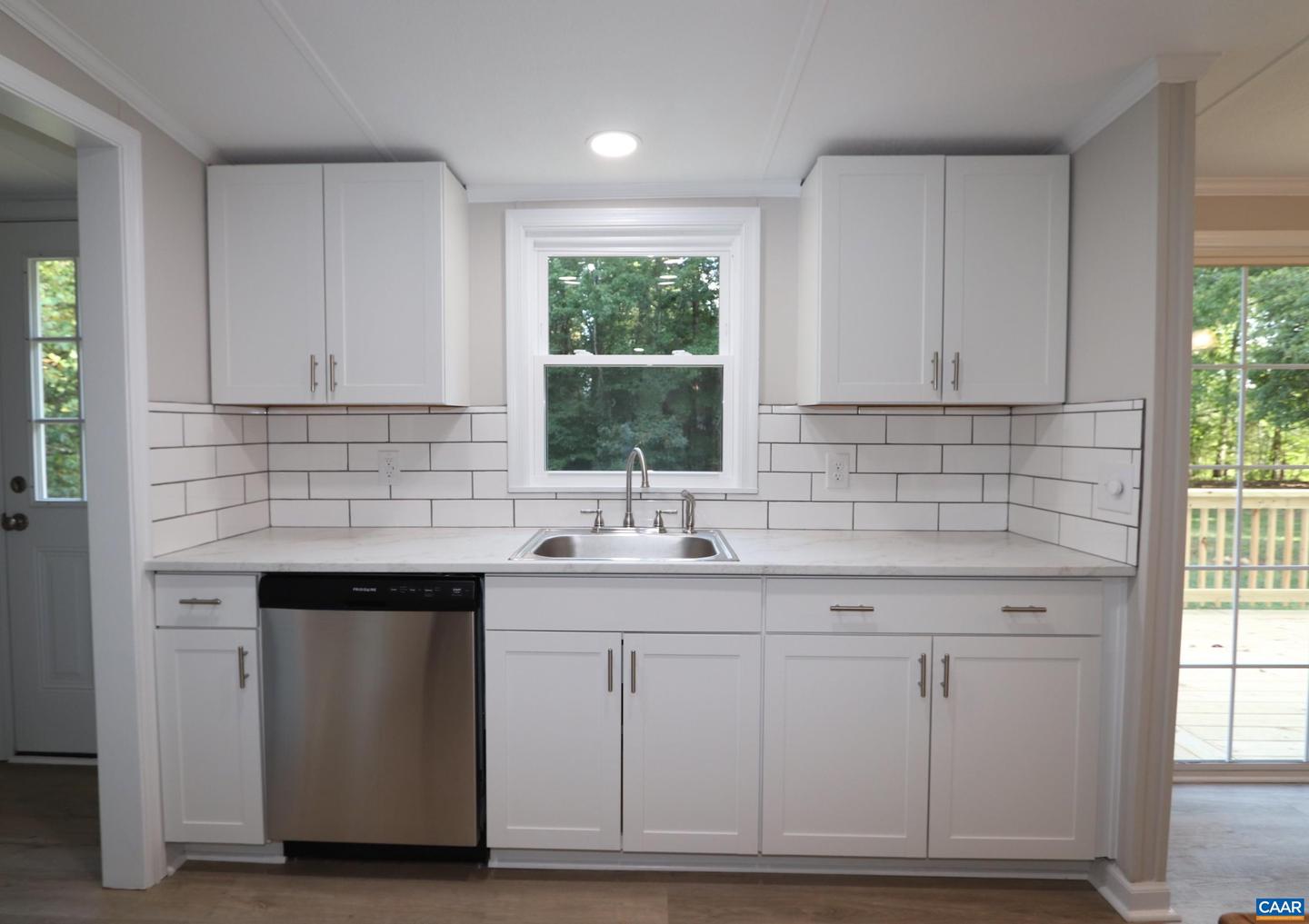 1041 W OLD MOUNTAIN RD, LOUISA, Virginia 23093, 3 Bedrooms Bedrooms, ,2 BathroomsBathrooms,Residential,For sale,1041 W OLD MOUNTAIN RD,668510 MLS # 668510