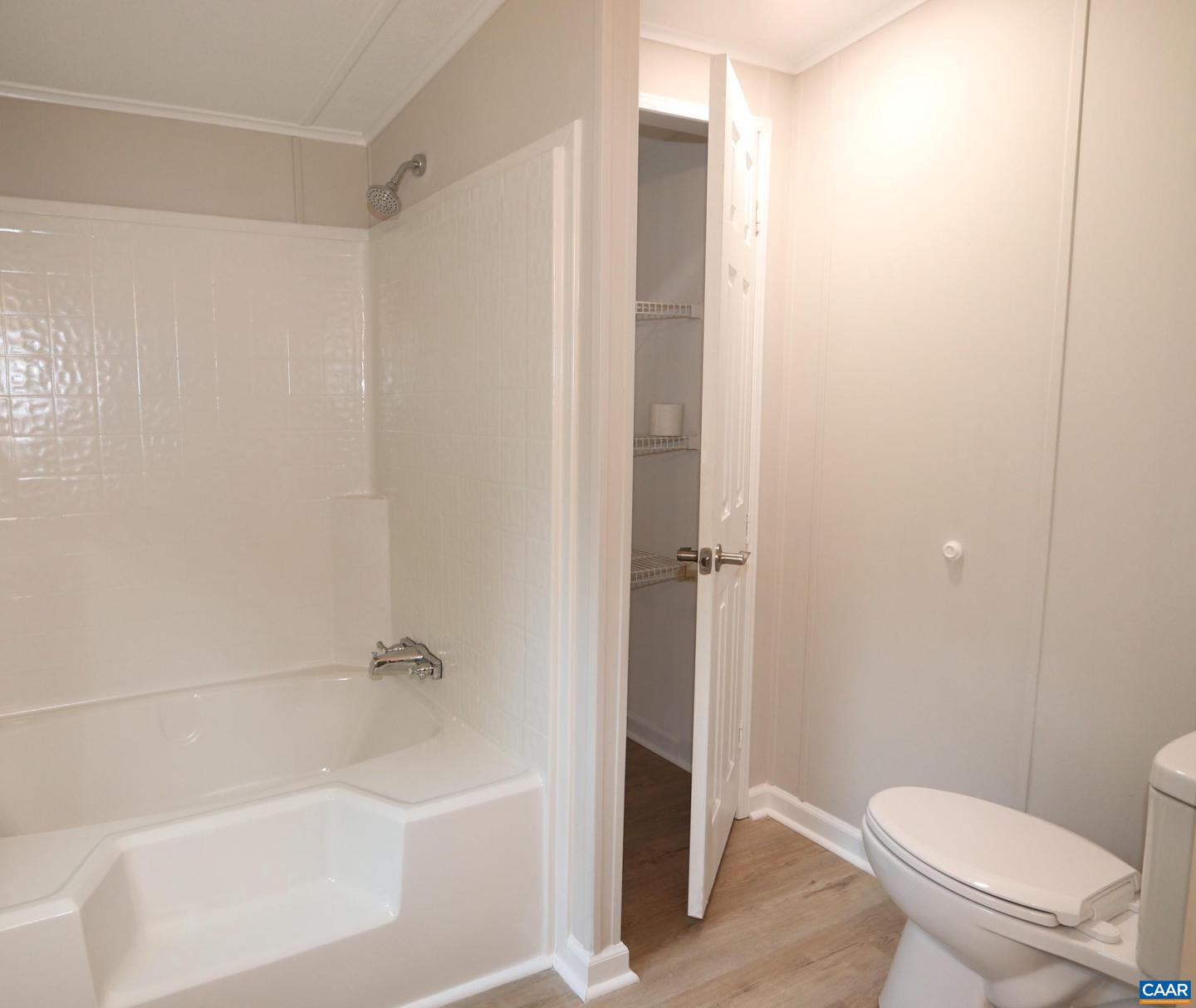 1041 W OLD MOUNTAIN RD, LOUISA, Virginia 23093, 3 Bedrooms Bedrooms, ,2 BathroomsBathrooms,Residential,For sale,1041 W OLD MOUNTAIN RD,668510 MLS # 668510