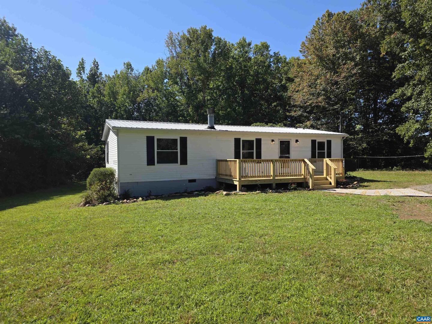 1041 W OLD MOUNTAIN RD, LOUISA, Virginia 23093, 3 Bedrooms Bedrooms, ,2 BathroomsBathrooms,Residential,For sale,1041 W OLD MOUNTAIN RD,668510 MLS # 668510