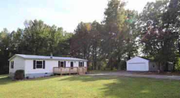 1041 W OLD MOUNTAIN RD, LOUISA, Virginia 23093, 3 Bedrooms Bedrooms, ,2 BathroomsBathrooms,Residential,For sale,1041 W OLD MOUNTAIN RD,668510 MLS # 668510