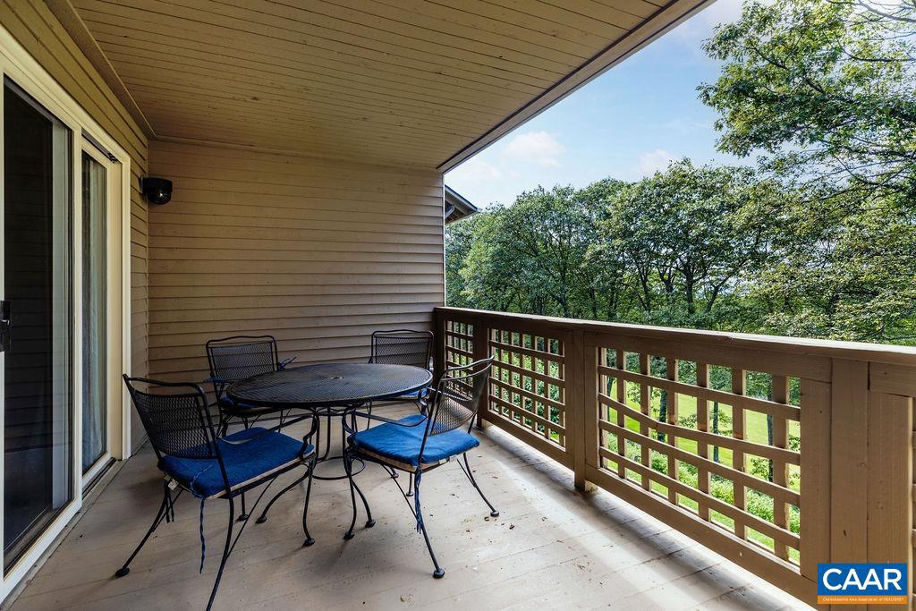 2056 STONE RIDGE CONDOS, WINTERGREEN RESORT, Virginia 22967, 2 Bedrooms Bedrooms, ,2 BathroomsBathrooms,Residential,For sale,2056 STONE RIDGE CONDOS,668511 MLS # 668511