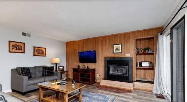 2056 STONE RIDGE CONDOS, WINTERGREEN RESORT, Virginia 22967, 2 Bedrooms Bedrooms, ,2 BathroomsBathrooms,Residential,For sale,2056 STONE RIDGE CONDOS,668511 MLS # 668511